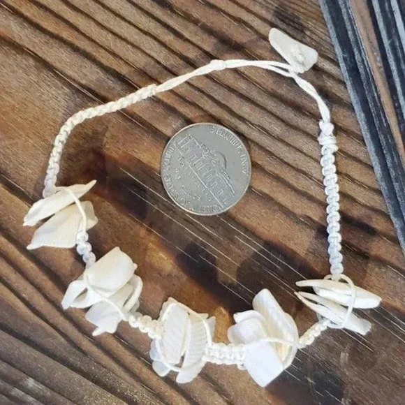 Organic Sun Bleached White Shell Macrame Bracelet - Picture 2 of 5